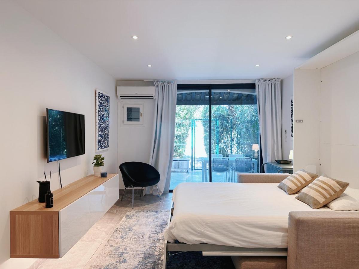 Studio Moderne Dans Le Golfe De Saint-Tropez Гассен Экстерьер фото