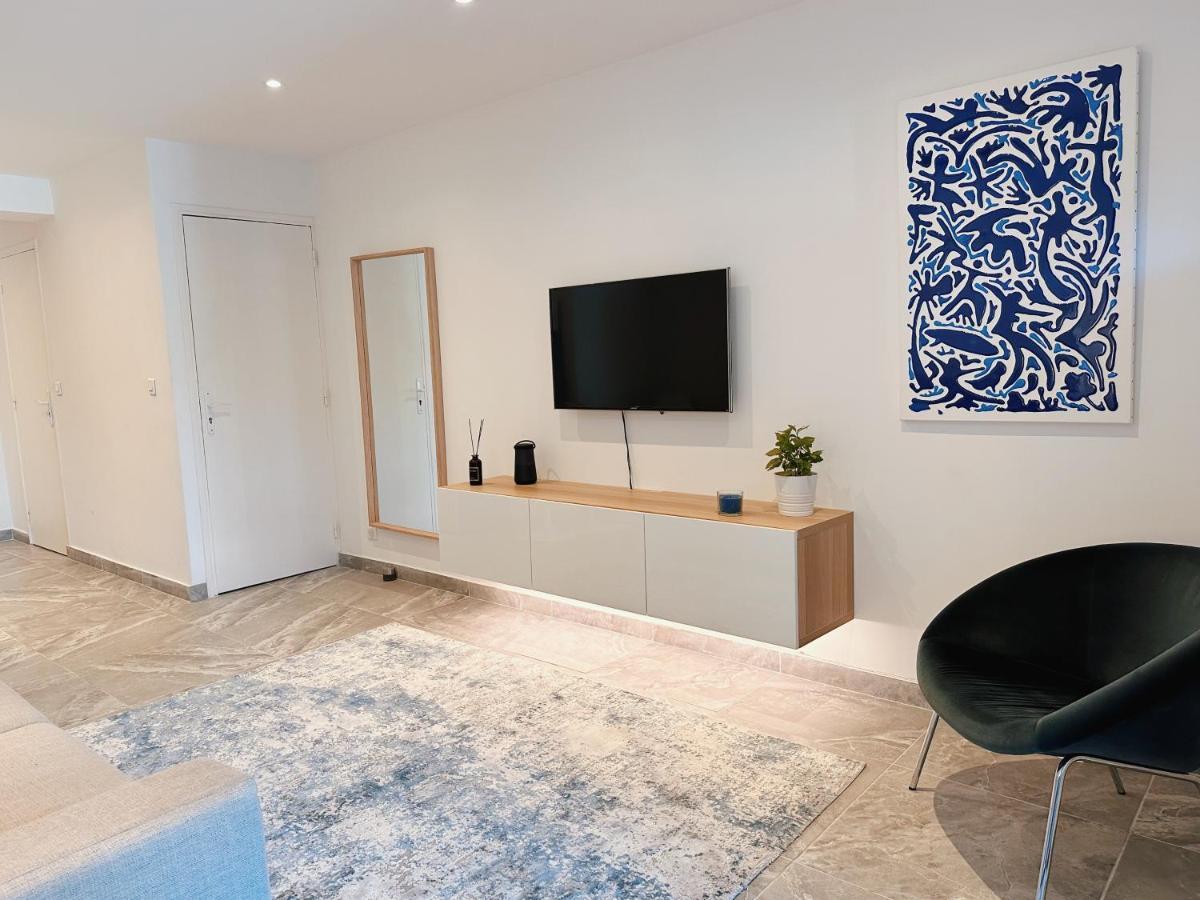 Studio Moderne Dans Le Golfe De Saint-Tropez Гассен Экстерьер фото